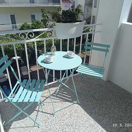 Studio Apartment 3E Split Bagian luar foto