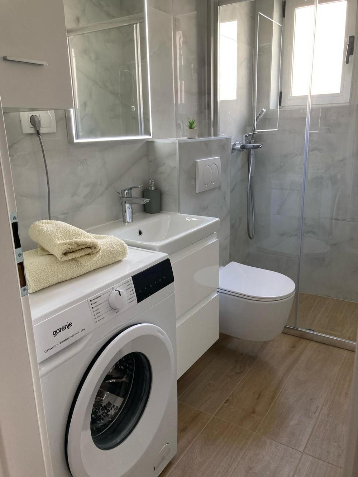Studio Apartment 3E Split Bagian luar foto
