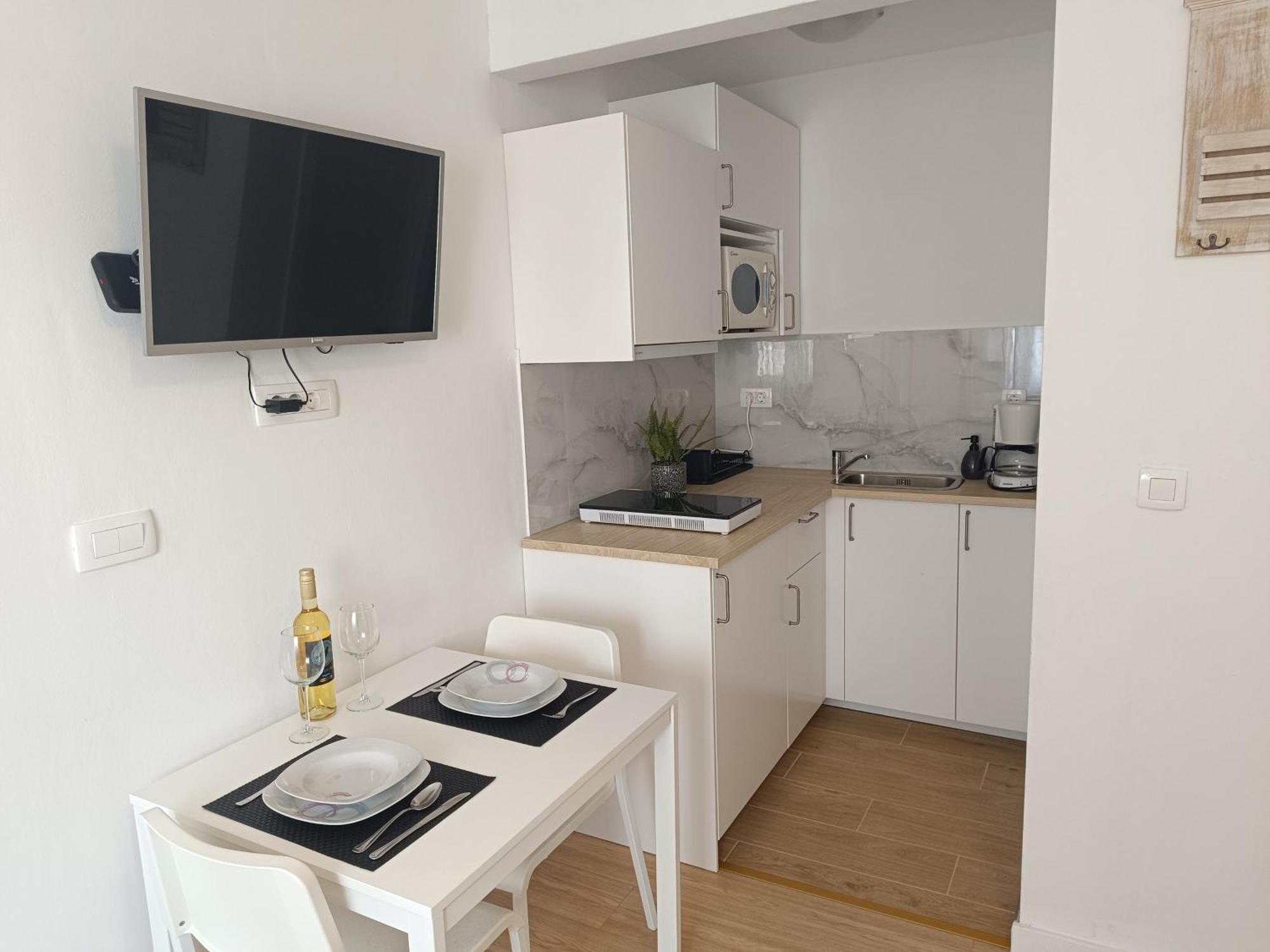 Studio Apartment 3E Split Bagian luar foto